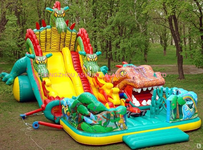 Inflatable Fairground In Dragon Shape For Children Amusement Games